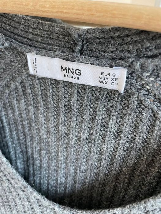 Сива плетена рокля Mango, размер S