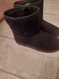 Diferite modele de UGG