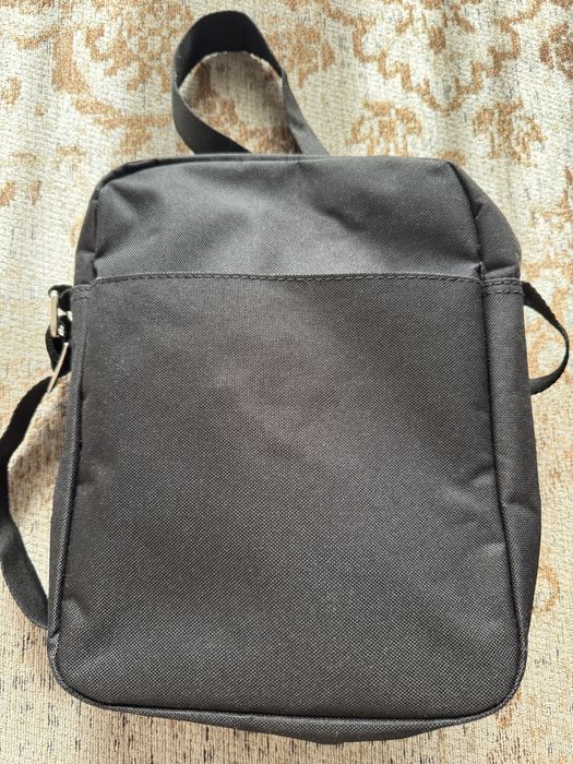 Лот чанти през рамо Carlton, Nike, Celio