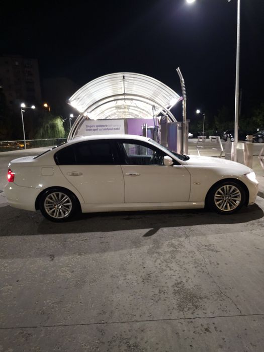 Vand Bmw 320d Lci