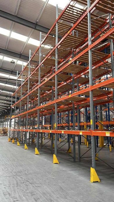 Rafturi metalice industriale