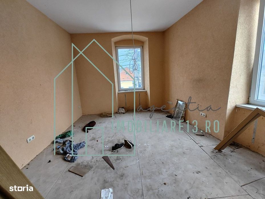 Casa centrala de inchiriat, pretabila pt diverse activitati comerciale