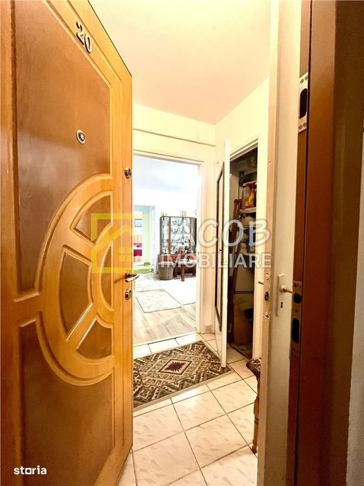 Apartament cu doua camere semidecomandate, zona Aviatori, Bacau