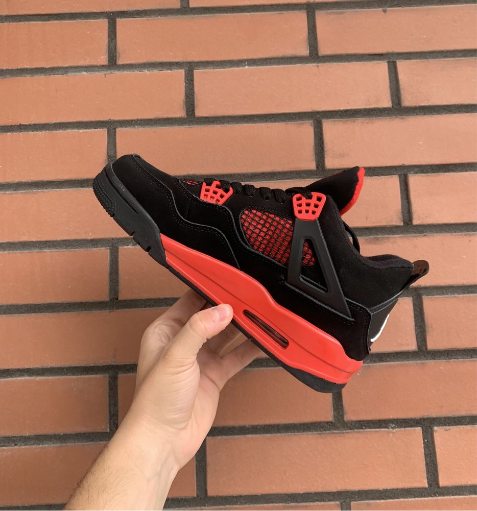 Sneakers Jordan 4 Retro Red Thunder