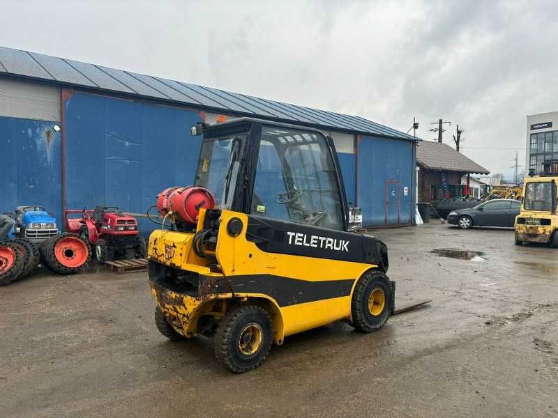 Stivuitor telescopic JCB TELETRUK 25G , 2005 , 3 tone