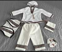 Costum traditional bebe