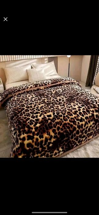 Pături Turcești groase și duble