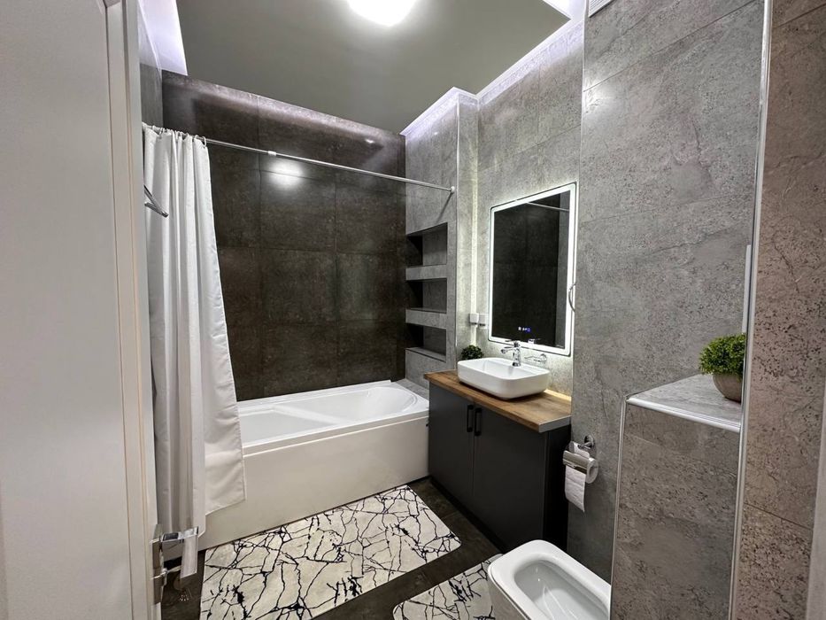 Аренда Шикарной, просторной 3-ком кв в ЖК New Life