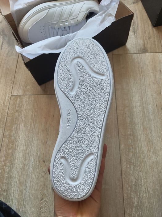 NOI Adidași pantofi sport sneakers bărbați adidas albi courtblock 42