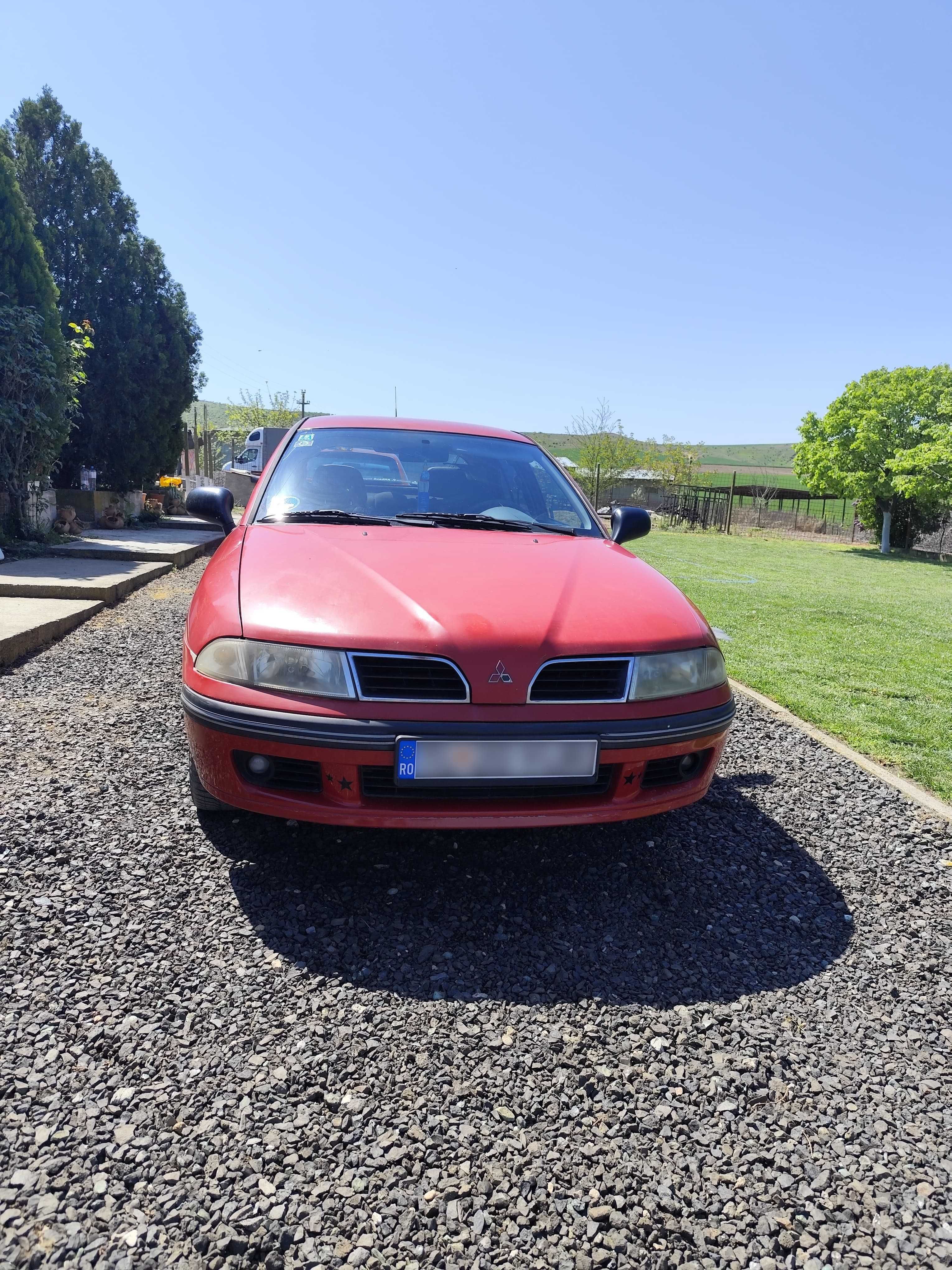 Mitsubishi Carisma bine întreținut