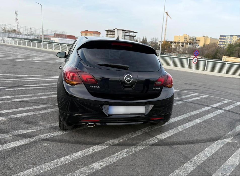 Opel Astra J, 1.4 Turbo, 140 CP, 2011, Hatchback.