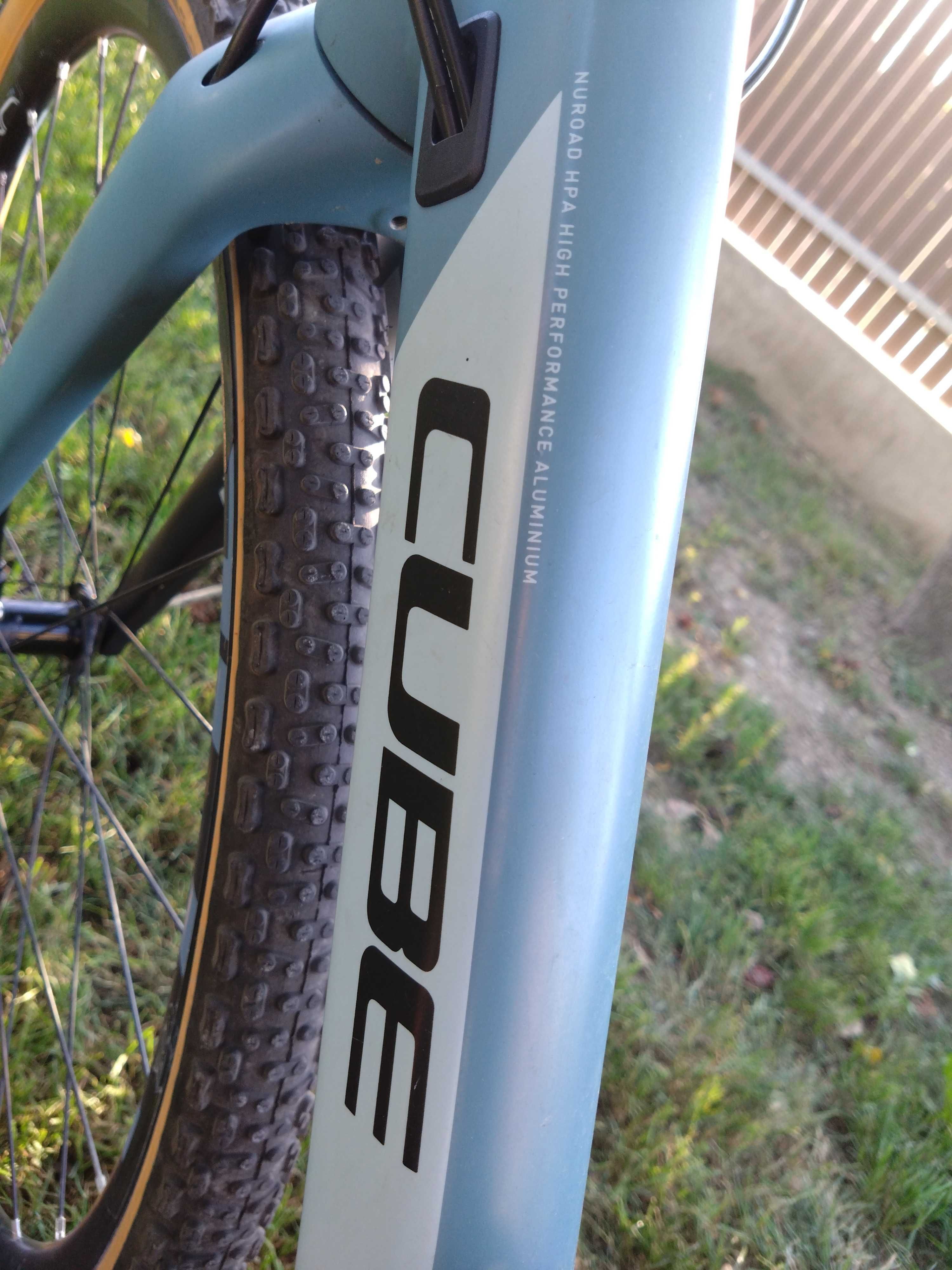 Cube Nuroad Race Gravel