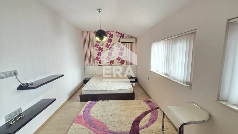 Просторен тристаен апартамент, тип Мезонет под наем, град Аксаково