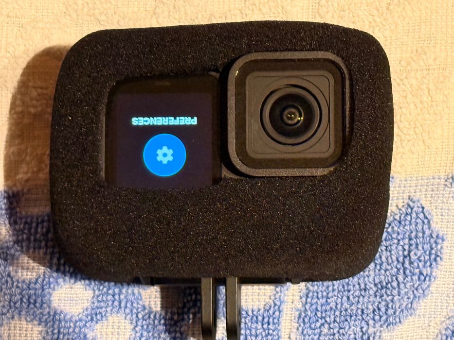 Gopro 13, 3 baterii, telecomandă, card 128GB