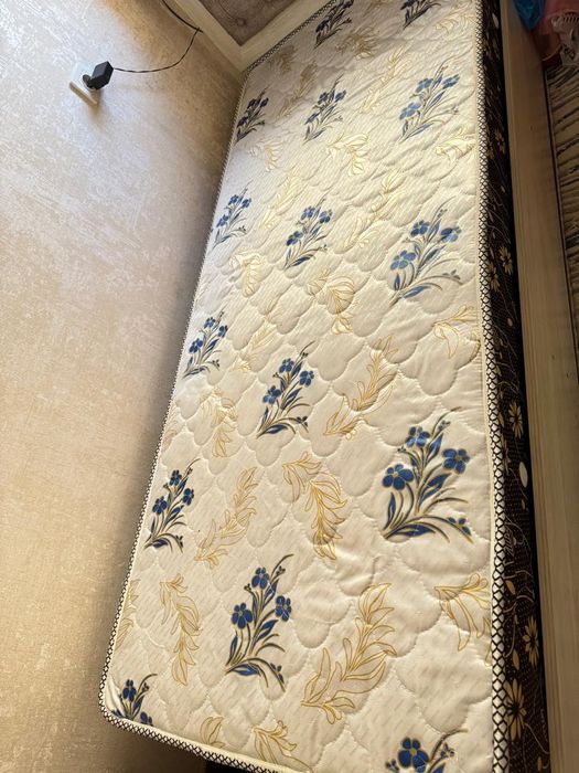 Divan detskiy odnospalni