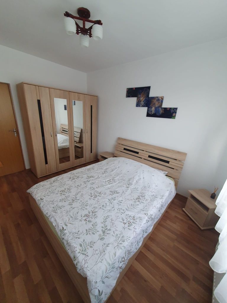 Apartament de inchiriat