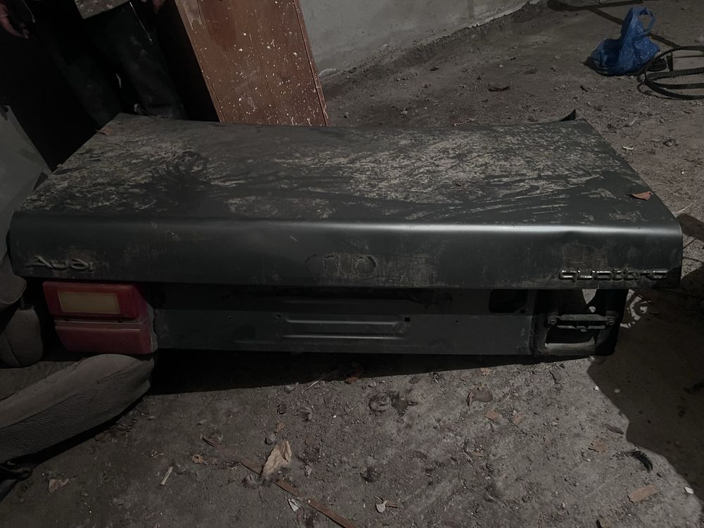 Бампер с усилителем на Audi 100