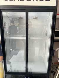 Продам большой холодильник