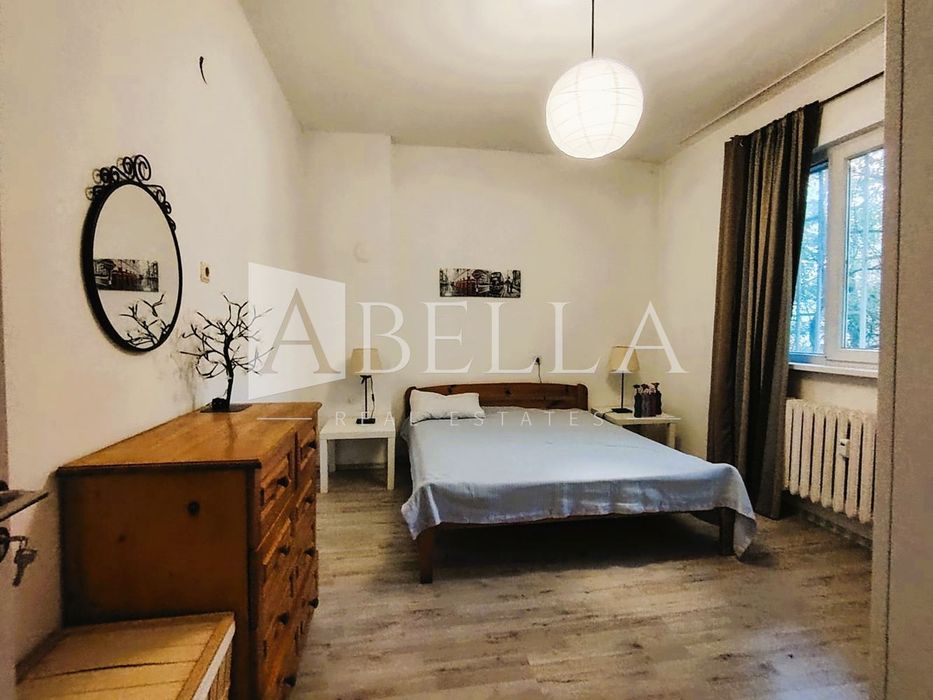 2-стаен в София-Център площ 65 цена 495