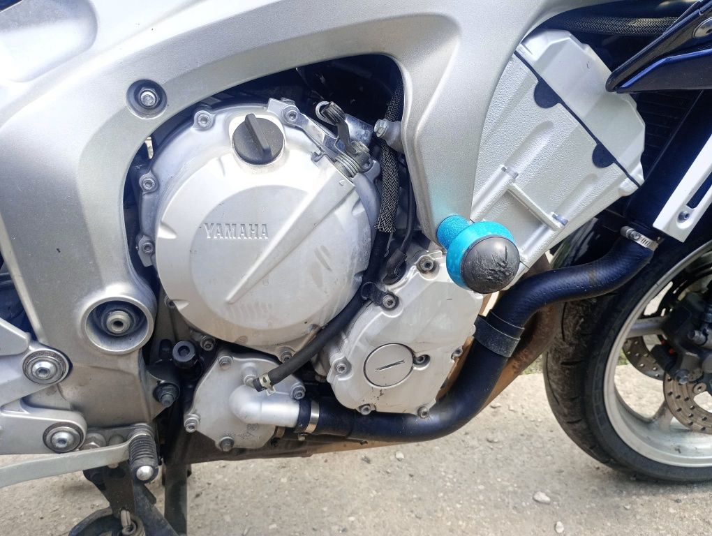 Piese motocicleta Yamaha Fz6 Fazer piese de schimb dezmembrare moto