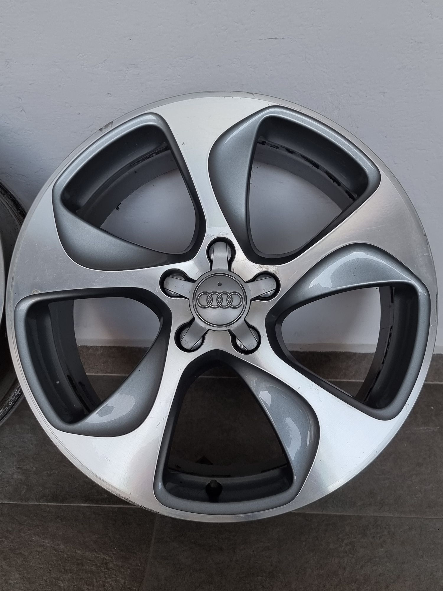 18" Оригинални джанти Audi A3 A4 A6 Q2 Q3 5×112 Ф57.1