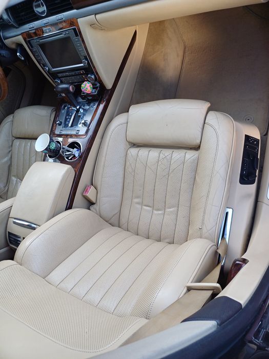 Volkswagen Phaeton *EURO 5 *Long-Version/Accept Variant.