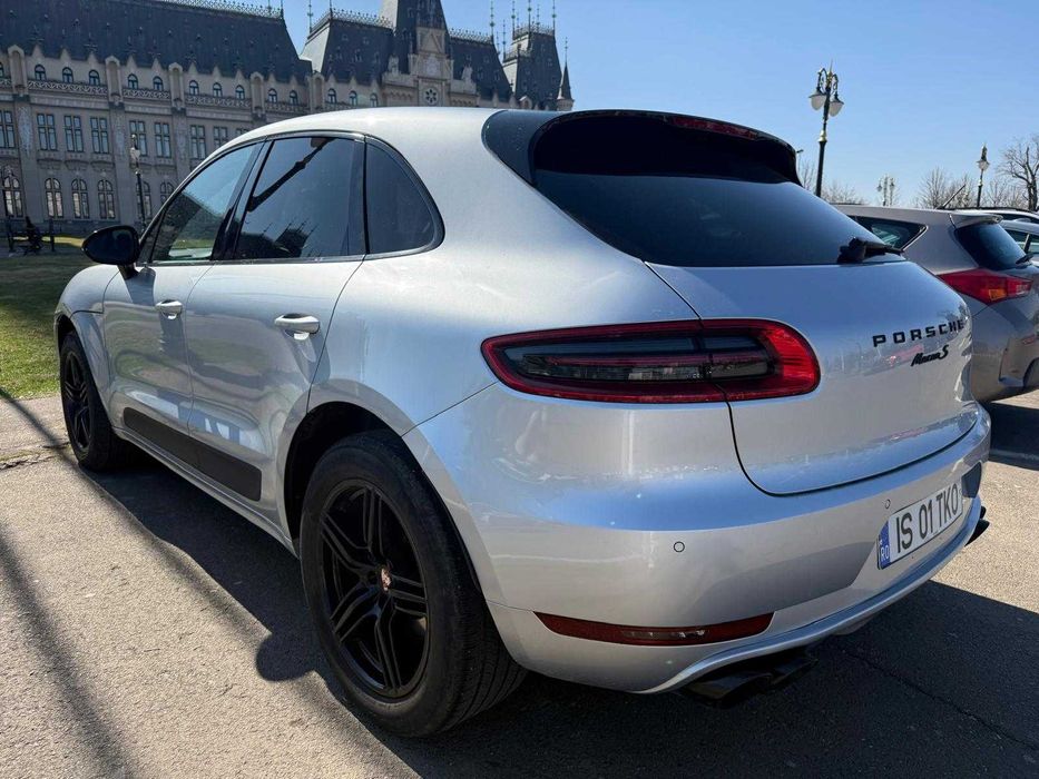 Porsche Macan S 3.0 Benzină PDK • 2015 • 19500 € • 167200 km
