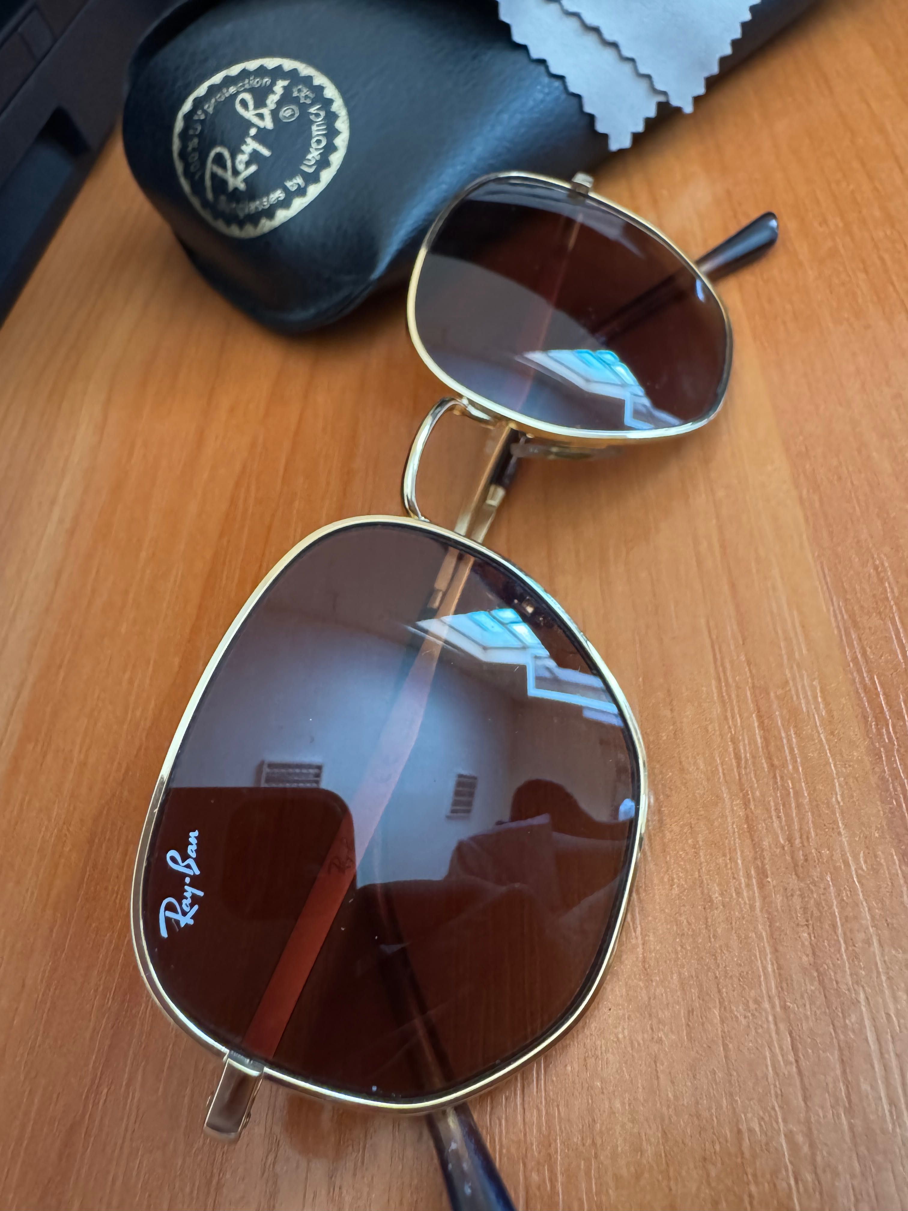 Страхотни очила на RayBan