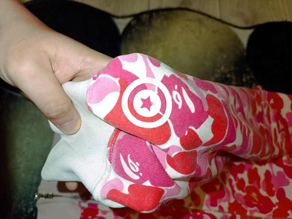 Bape hoodie pink