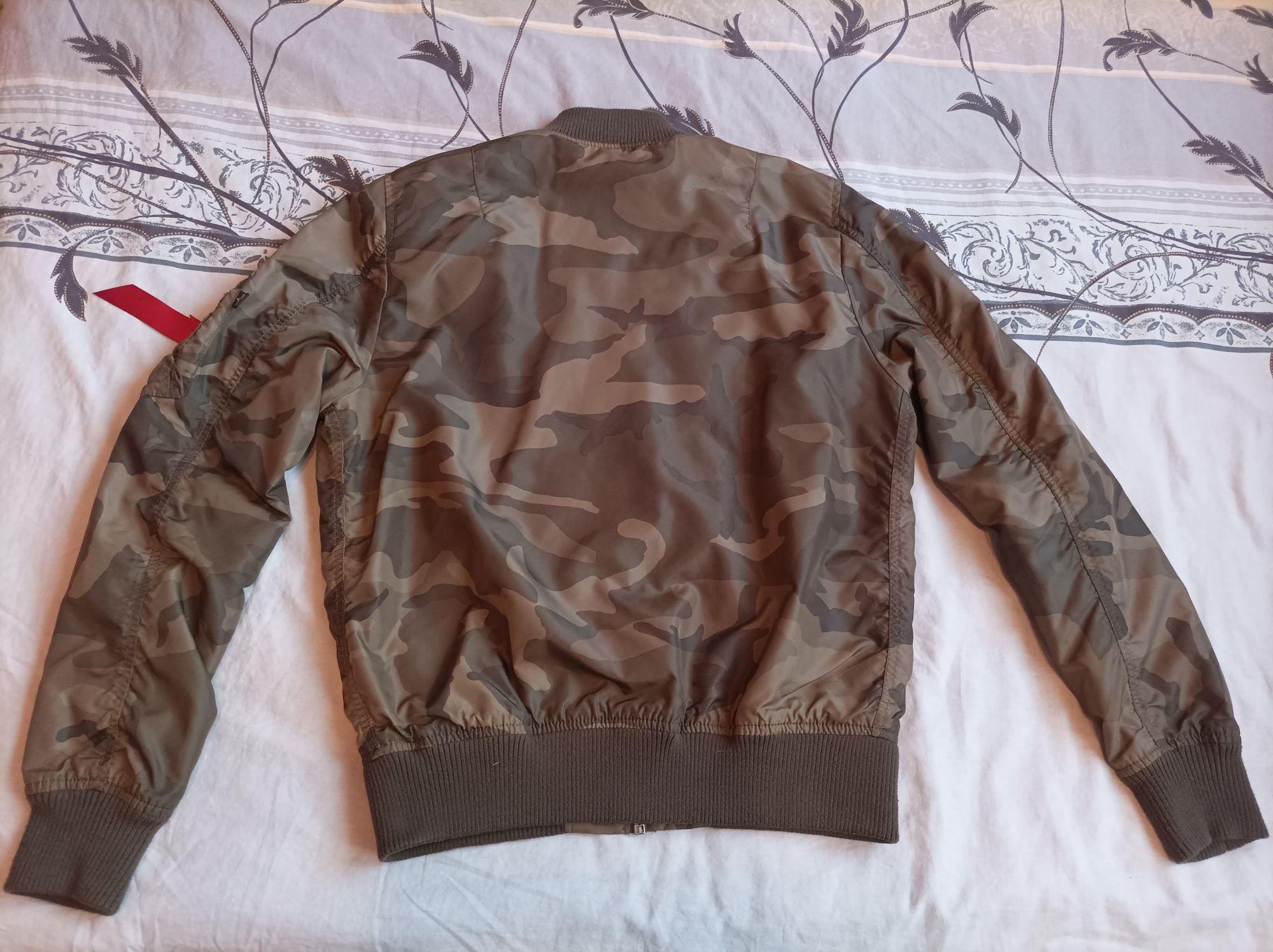 Оригинално яке на Alpha Industries