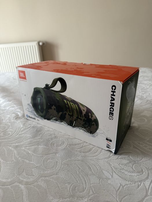 Se vinde jbl charge 6