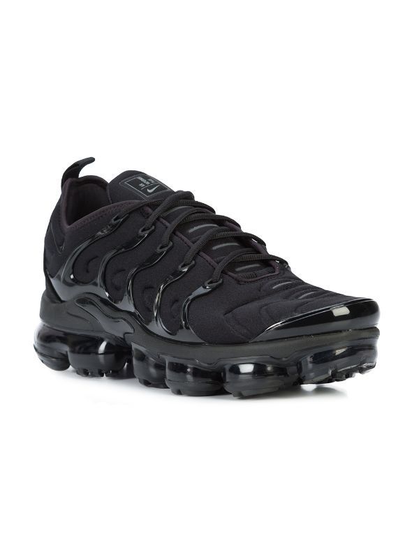 Nike Vapormax Plus black Edition