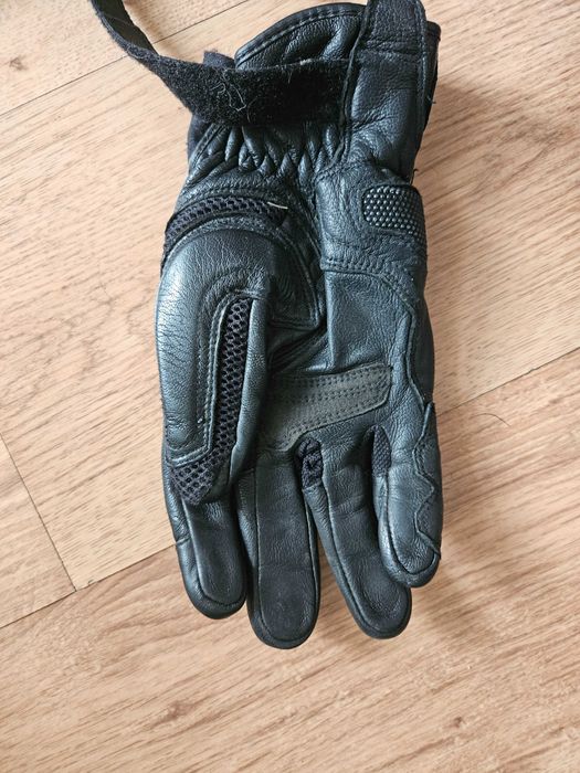 Geaca moto Alipinestars city (rupta, zgariata), manusi, aparatoare