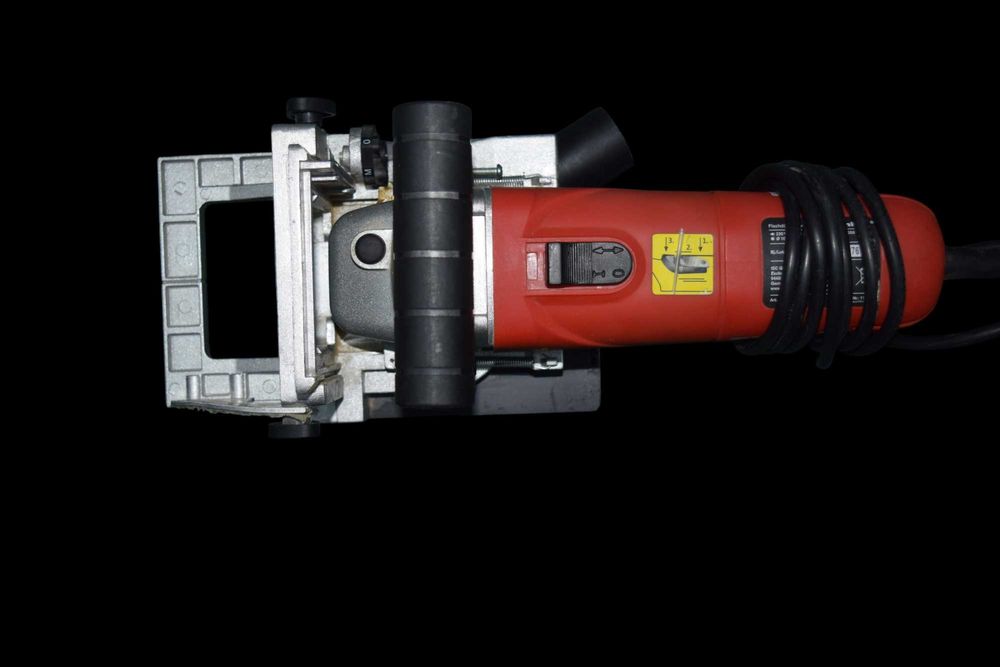 Freză pentru îmbinări în lemn Einhell