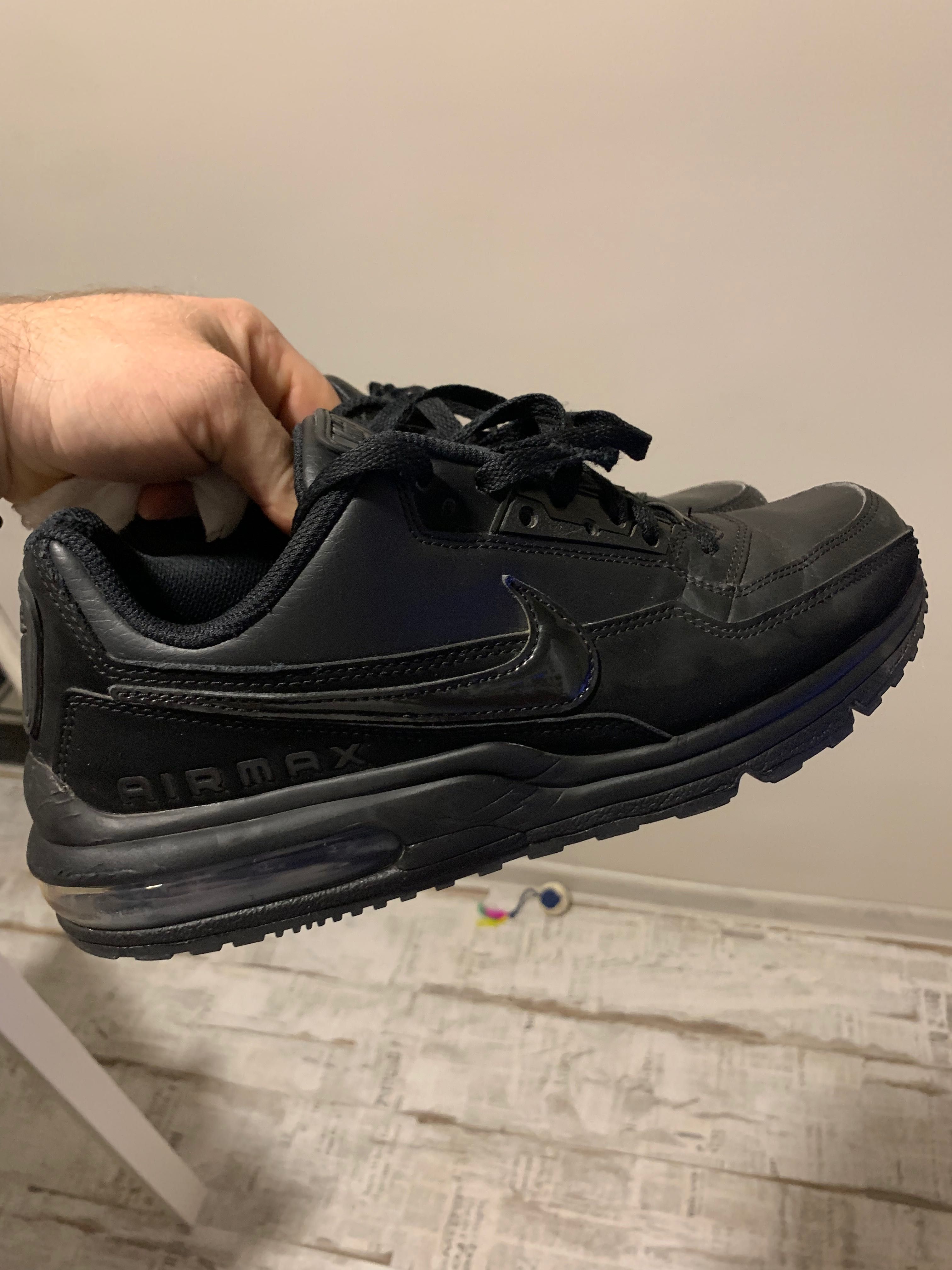 Маратонки  Nike Air Max LTD 3