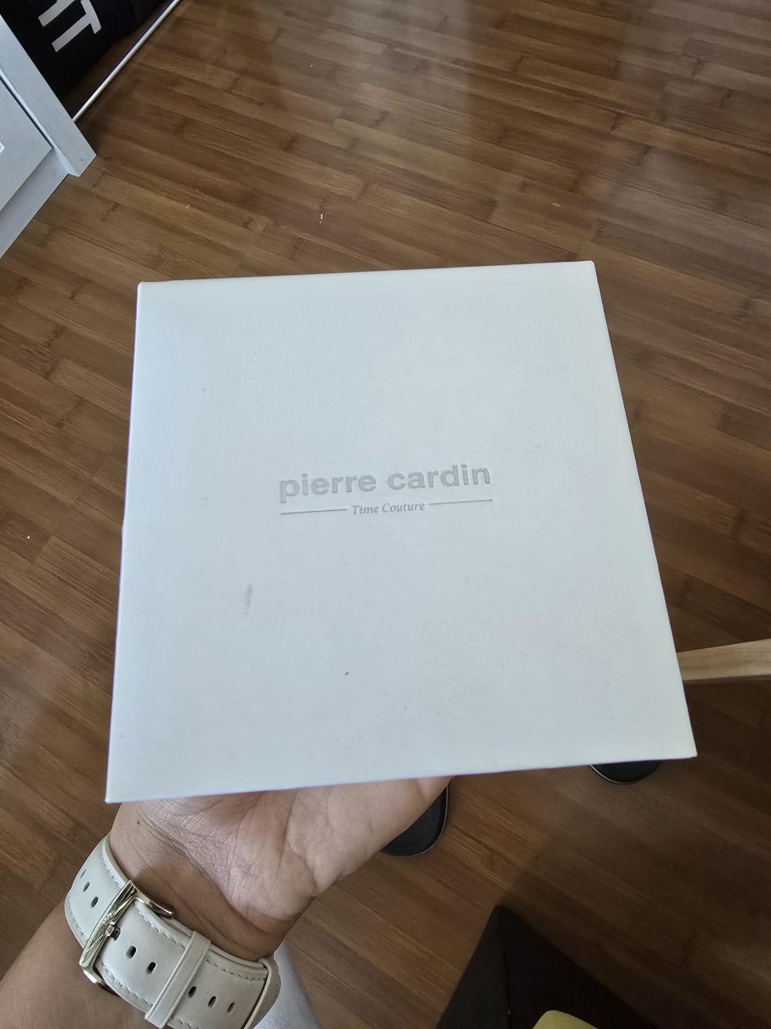 Часовник Pierre Cardin