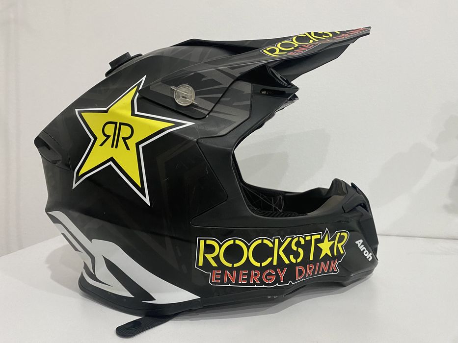 Casca Airoh rockstar