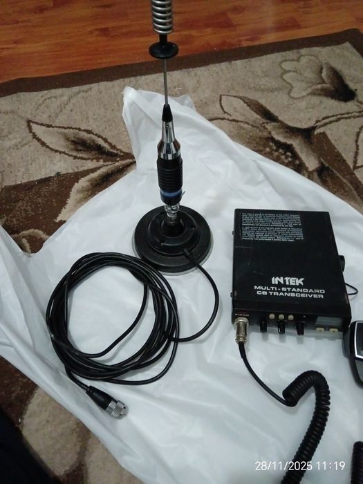 Statie cb intek m 130 plus