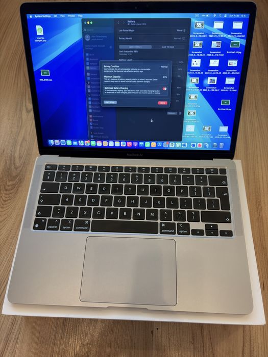 Macbook Air M1 256 gb ( Намалена цена до 26.12.2025)