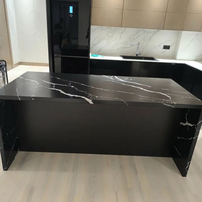 Столешнитцы из искуственного камня.