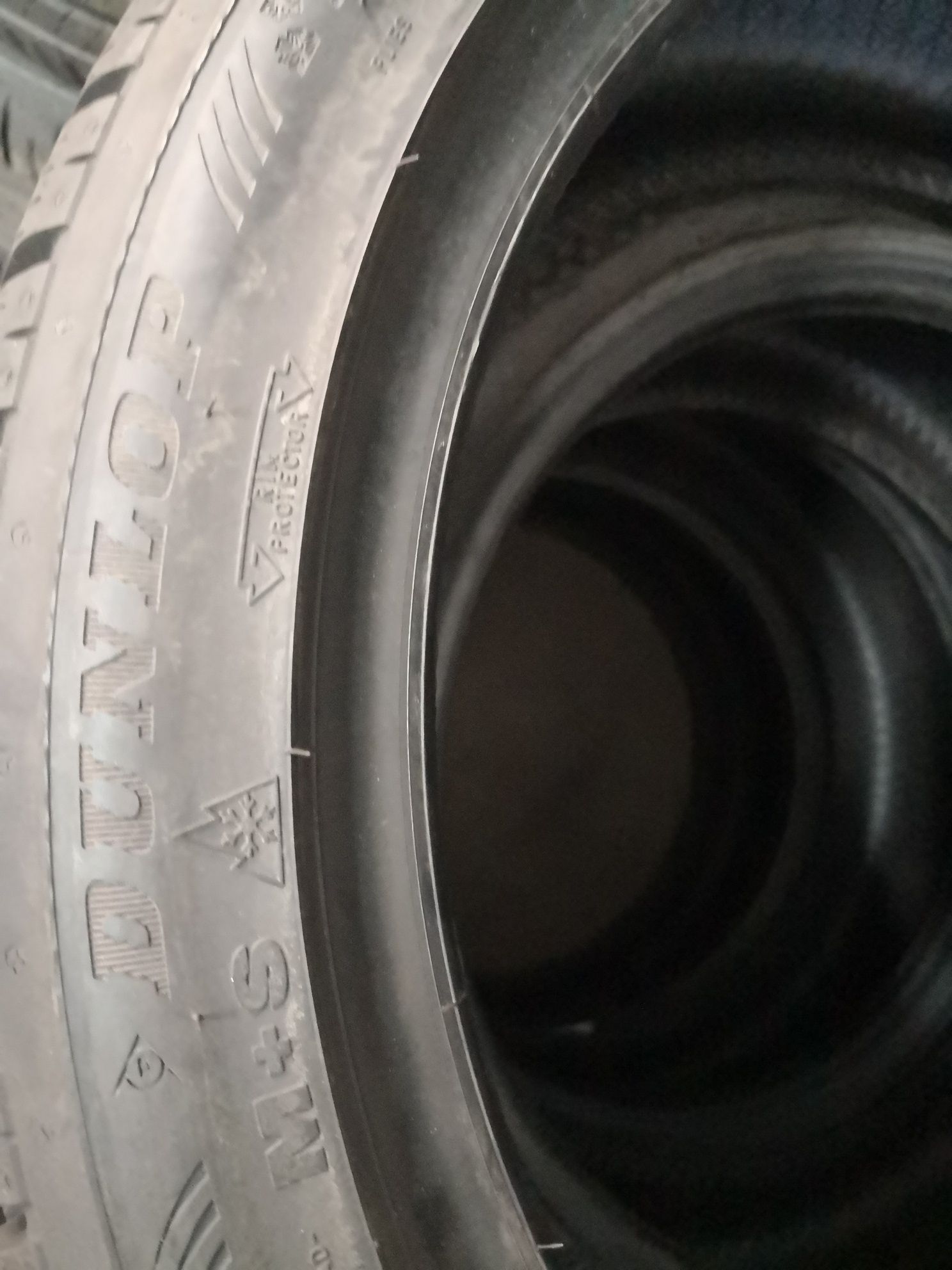 205 45 17 цола гуми dunlop нови