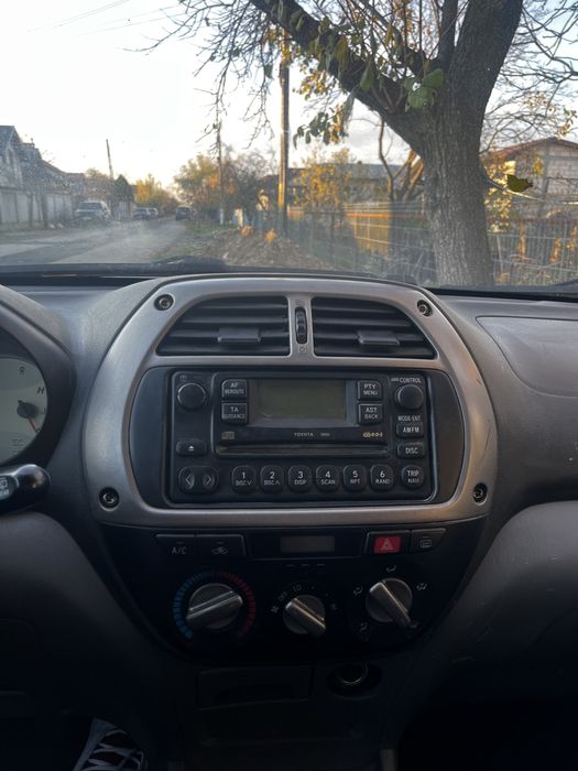 Toyota RAV4 2.0 D-4D 4x4 – An 2002