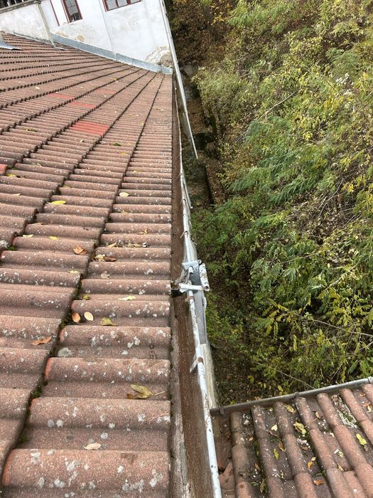 Почистване на улуци и комини София