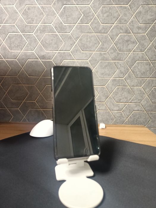 Смартфон Samsung A80