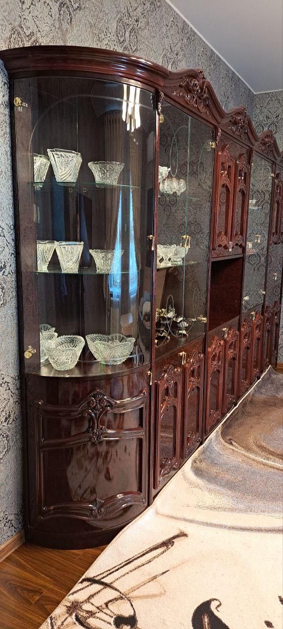 mebel sotiladi holati yaxshi