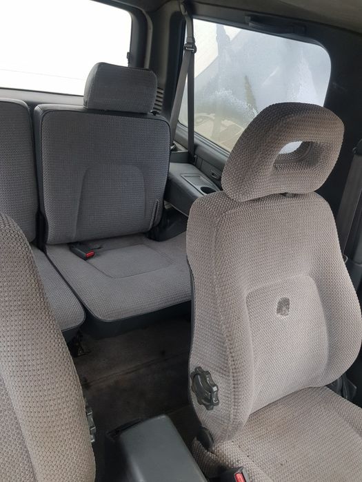 Dezmembrez mitsubishi pajero motor 2.8