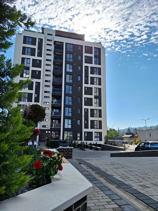 Apartament cu trei camere in bloc nou