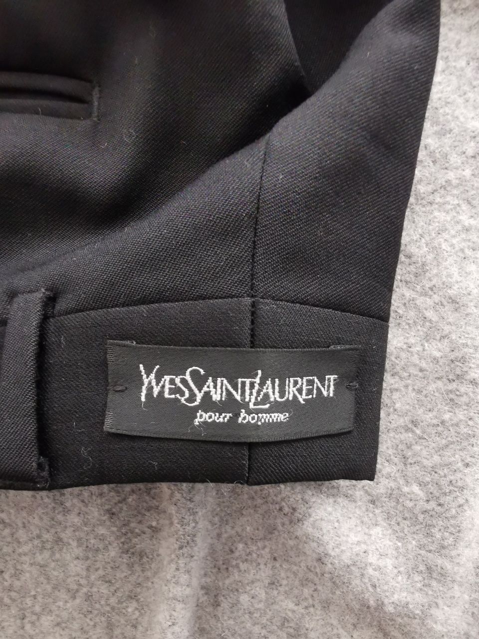 Pantaloni YSL bărbati masura 46