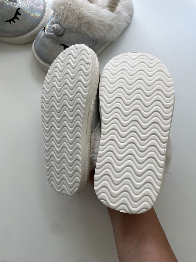 H&M чехли, пантофи, еднорози