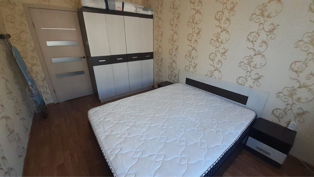 Продам спальный гарнитур. ПИСАТЬ В ВАТСАП